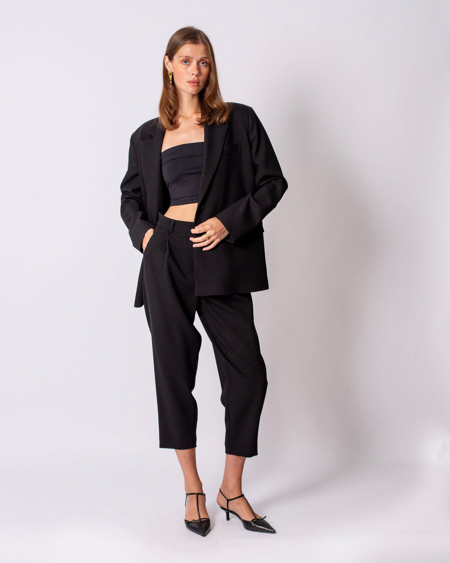 One Button Front Jacket-Pilated Trousers Set Black