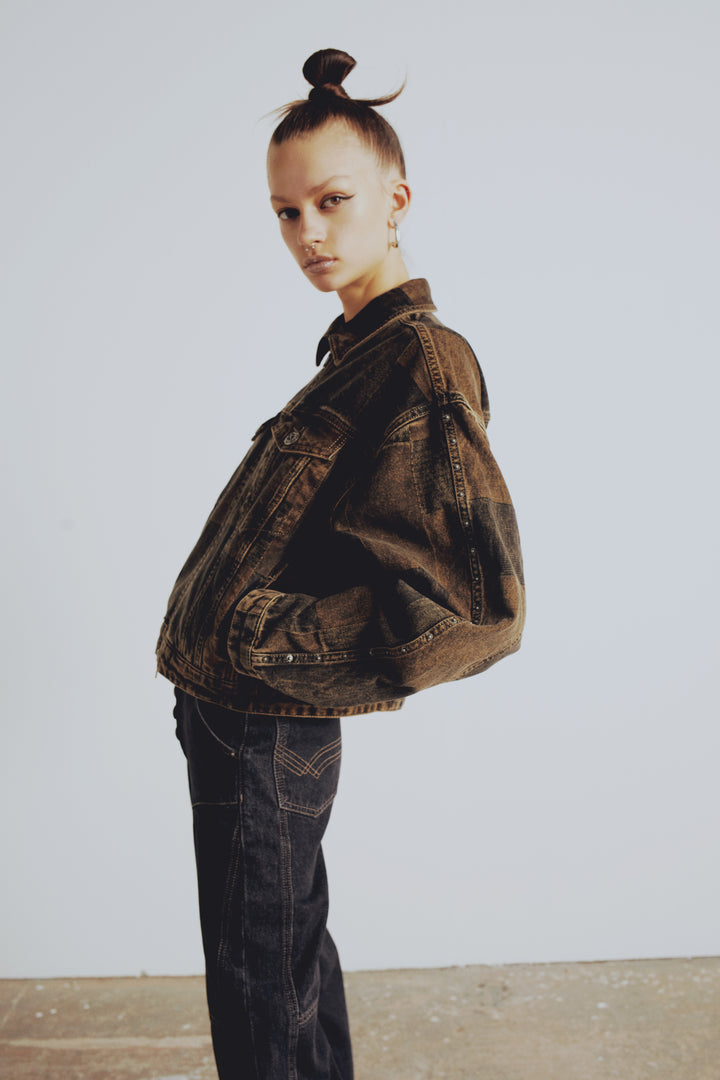 Brown Denim Jacket with Zipper Front and Buttoned Chest Pockets