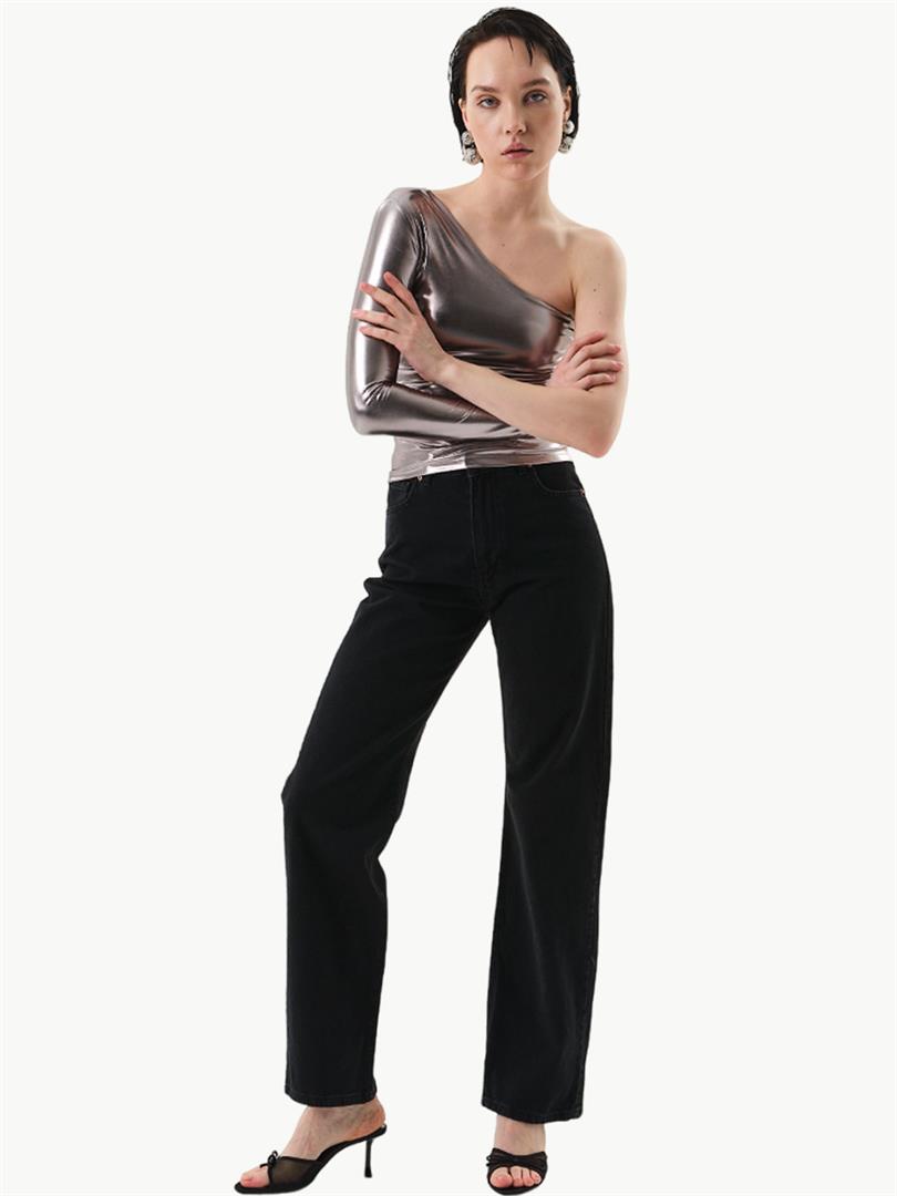 Single Shoulder Long Sleeve Glossy Bodysuit Silver  - Porterist 2