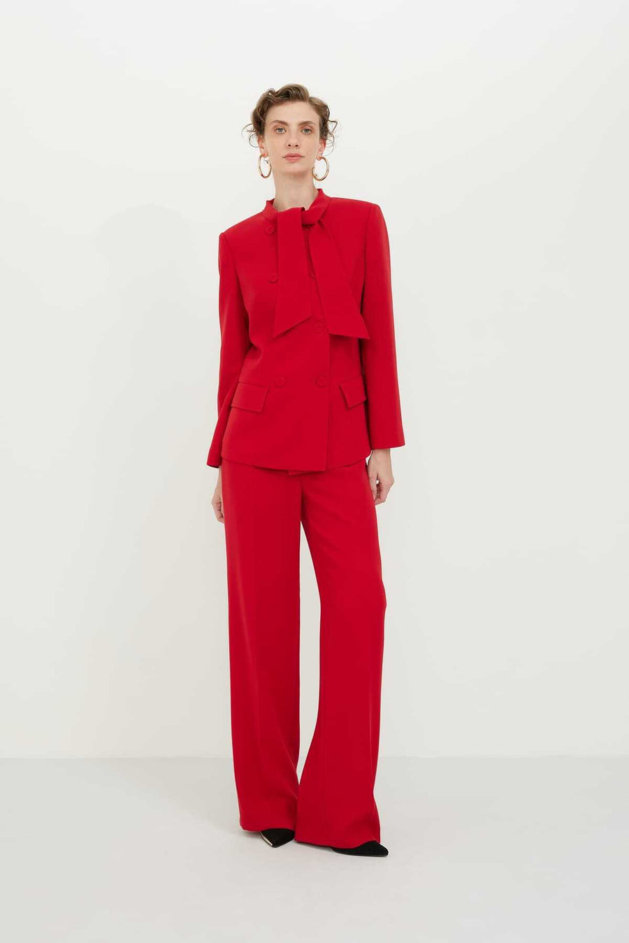 Crep Jacket with Collar Tie Detail Red  - Porterist 4