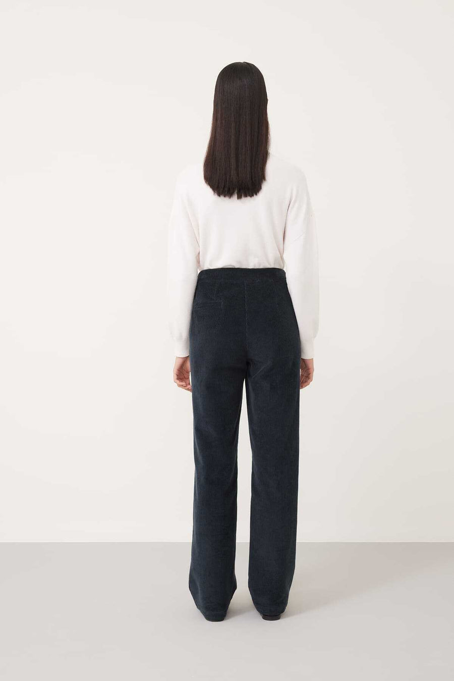 Straight Leg Velvet Trousers Navy Blue  - Porterist 2