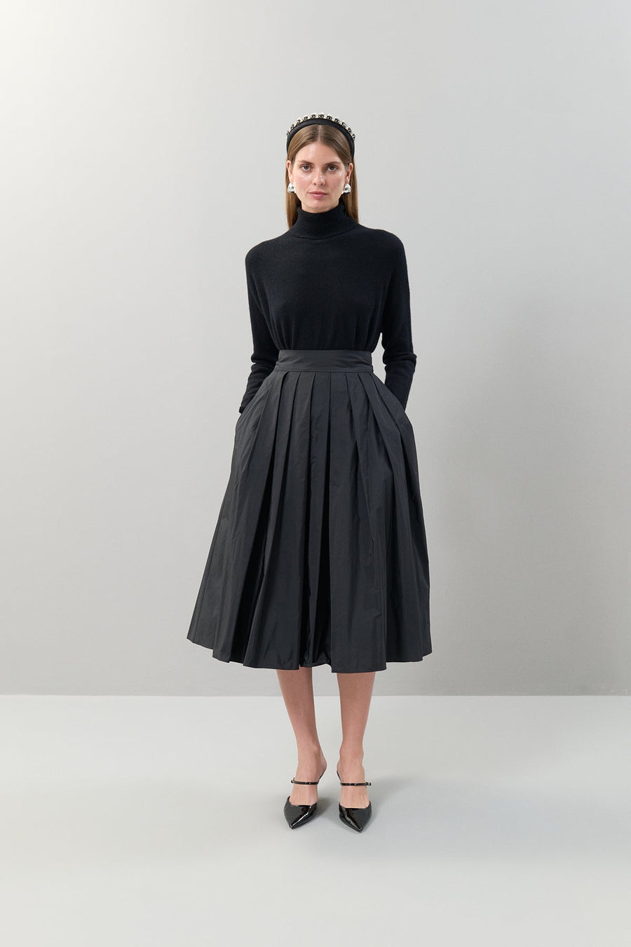 Taffeta Pleated Midi Length Skirt Black
