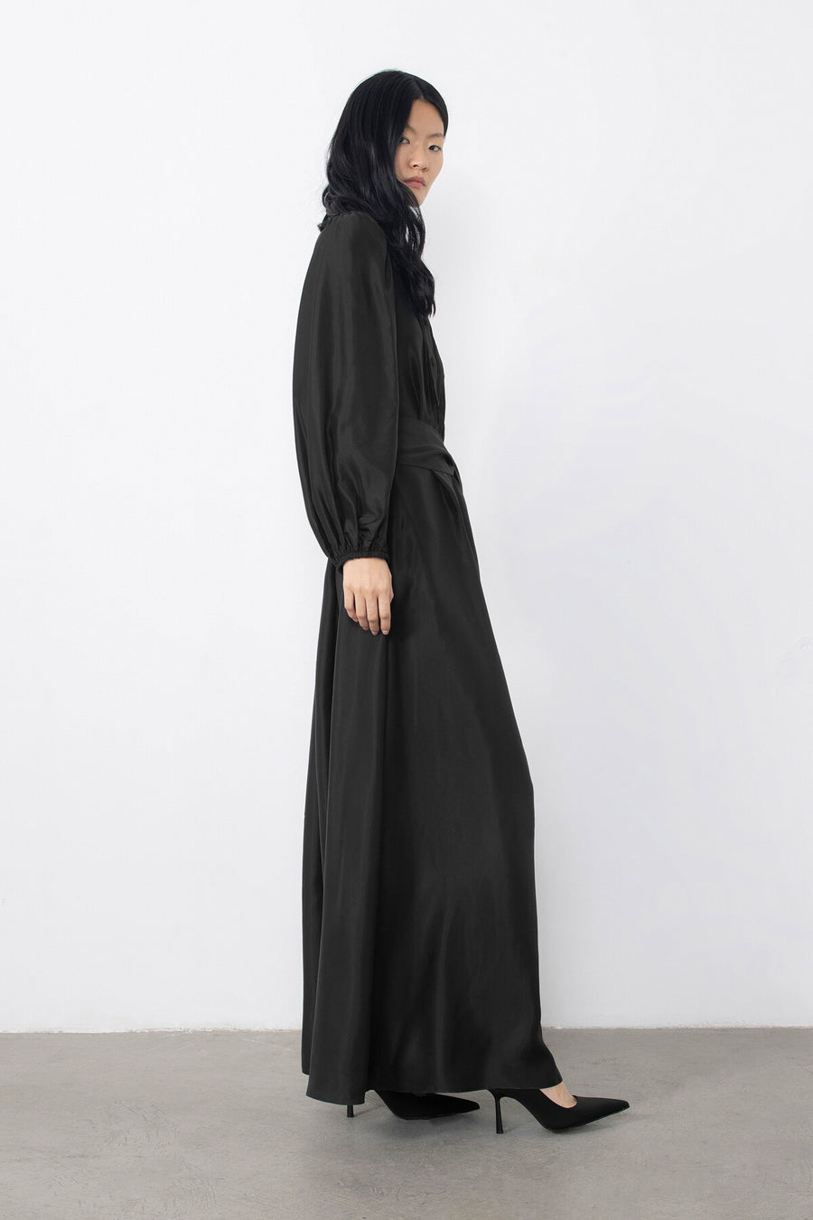 Black Dress With Portable Belt And Embroidered Collar Fınal Item - Porterist 3