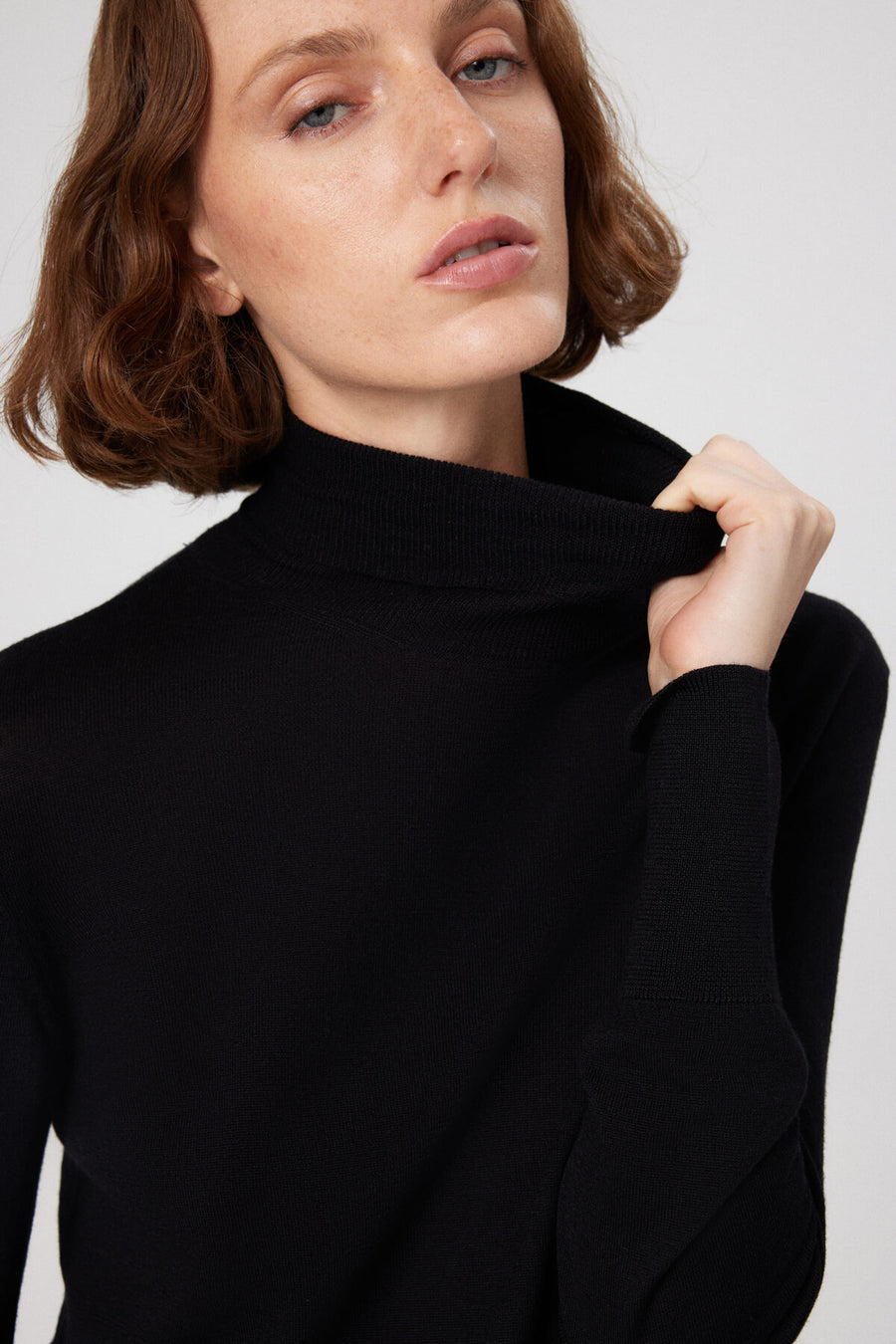 Mısırlı 1951 Black Turtleneck Long Sleeve Sweater  - Porterist 4