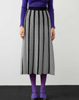 Houndstooth Pattern Knitwear Skirt Black White  - Porterist 3