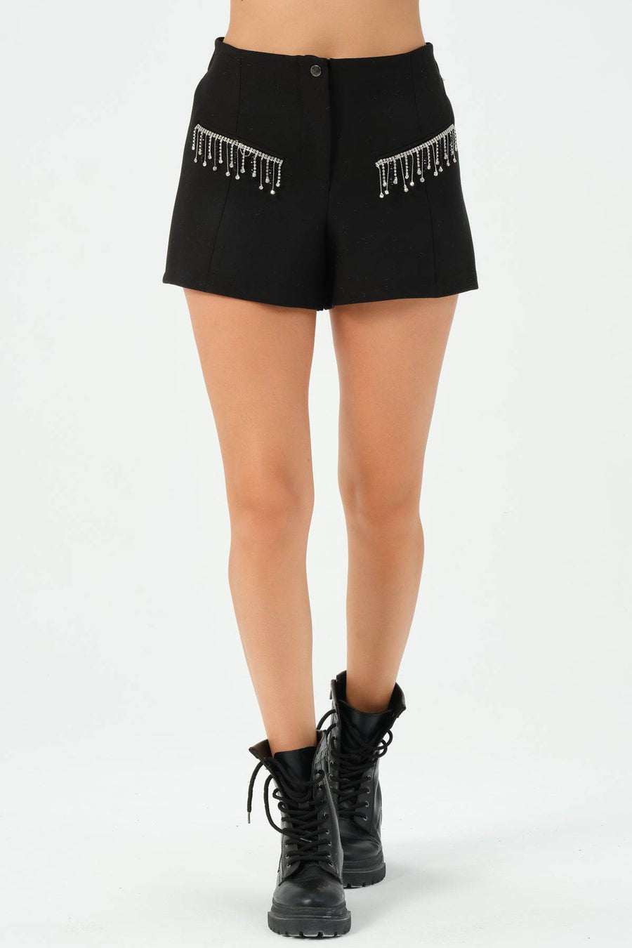 S04-Cruella Embroidered Short Black