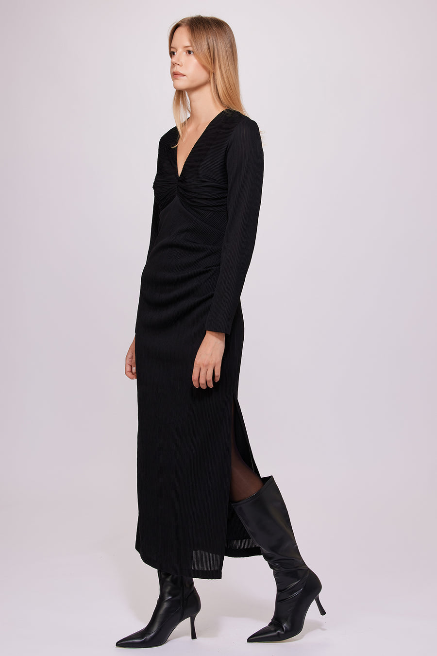 V - neck Long Dress Black | Porterist