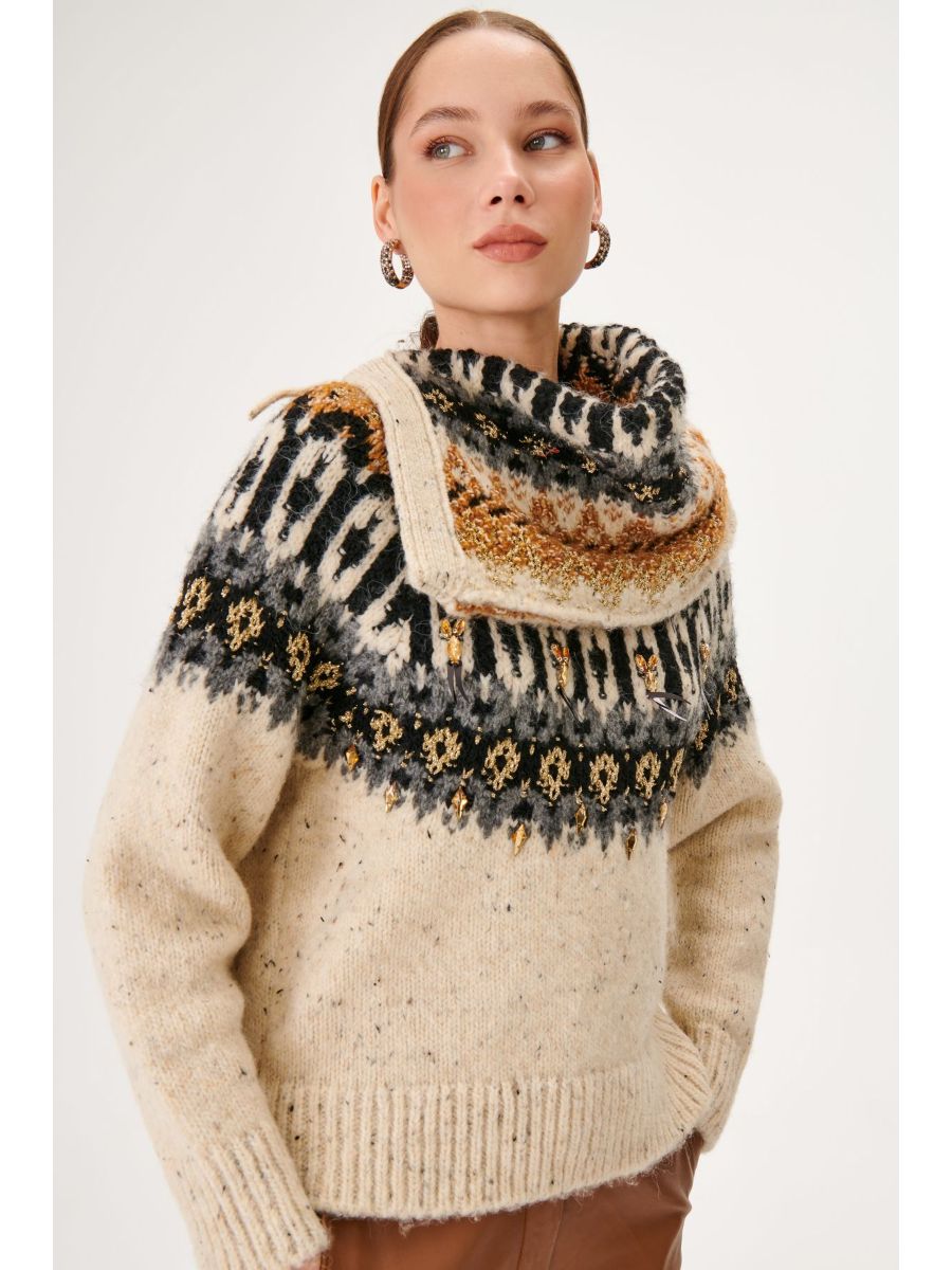 Hand Embroidered Nope Knitwear Sweater With Portable Collar