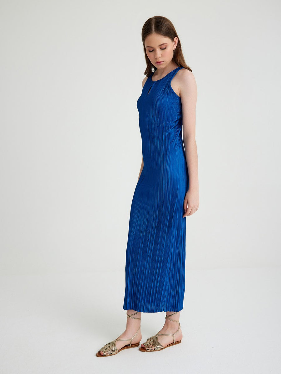 Blue Pleated Front Drop Closure Detailed Dress | Porterist