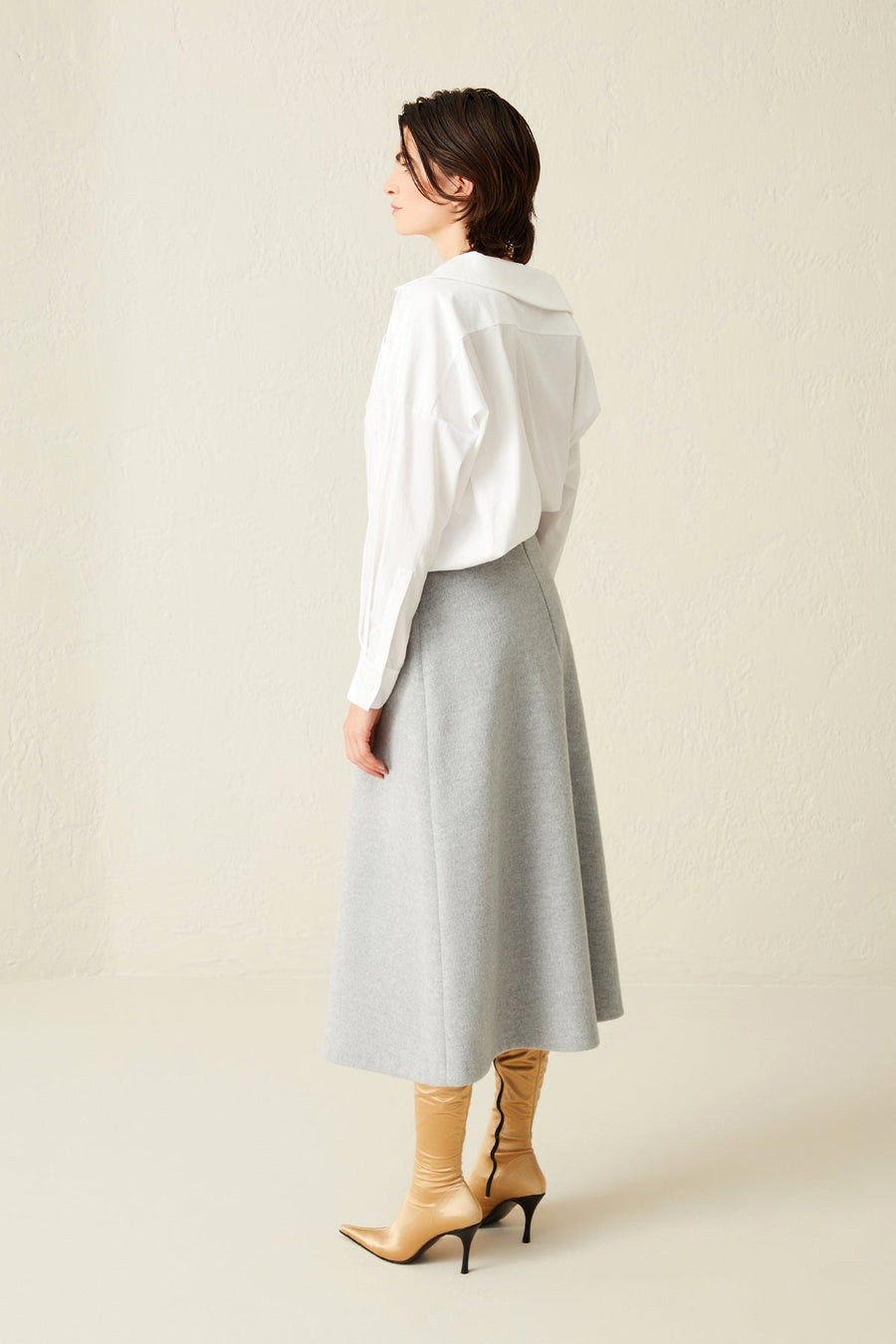 Jus De Pommes Gray Wool Flared Midi Skirt  - Porterist 2