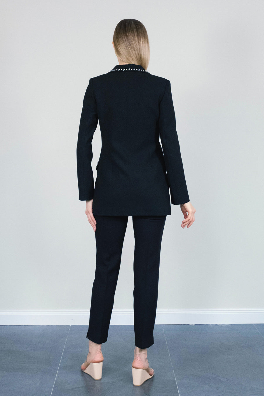 Black Stone Detailed Jacket And Trousers Set | Porterist