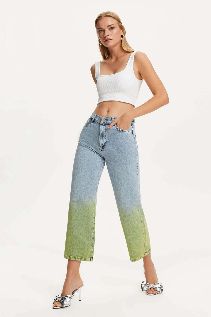 Faded Wide - leg Jeans | Porterist