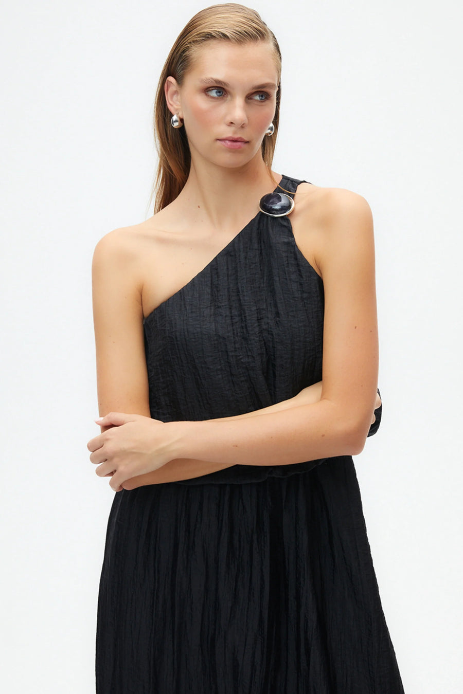 One Shoulder Dress With Accessory Detail | Porterist