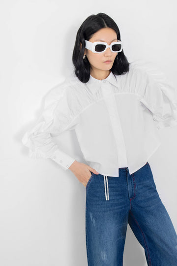 Pearl Button White Shirt With Ruffles And Ruffled Sleeves |