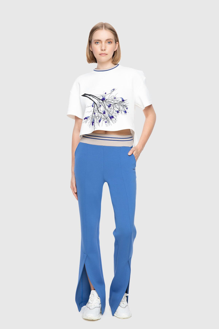 Blue Pants With Knitwear Rib Band Belt And Slit Trotter