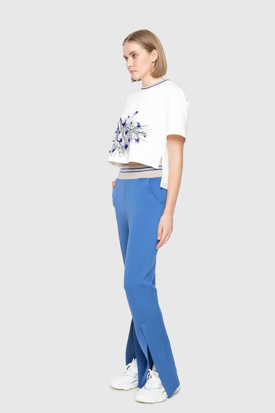 Blue Pants With Knitwear Rib Band Belt And Slit Trotter