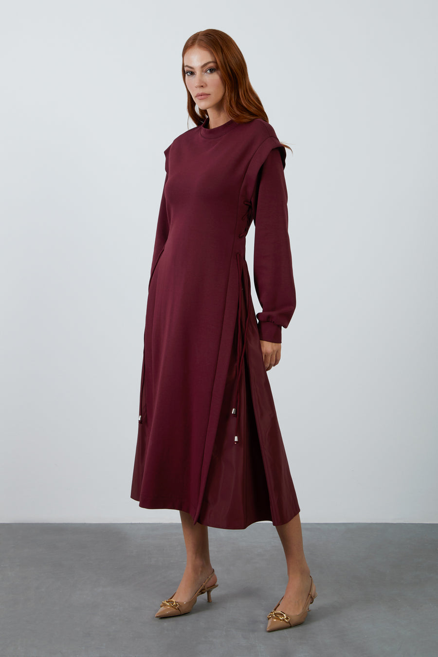 Knitted Mid Length Burgundy Sweat Sport Dress With Neckband