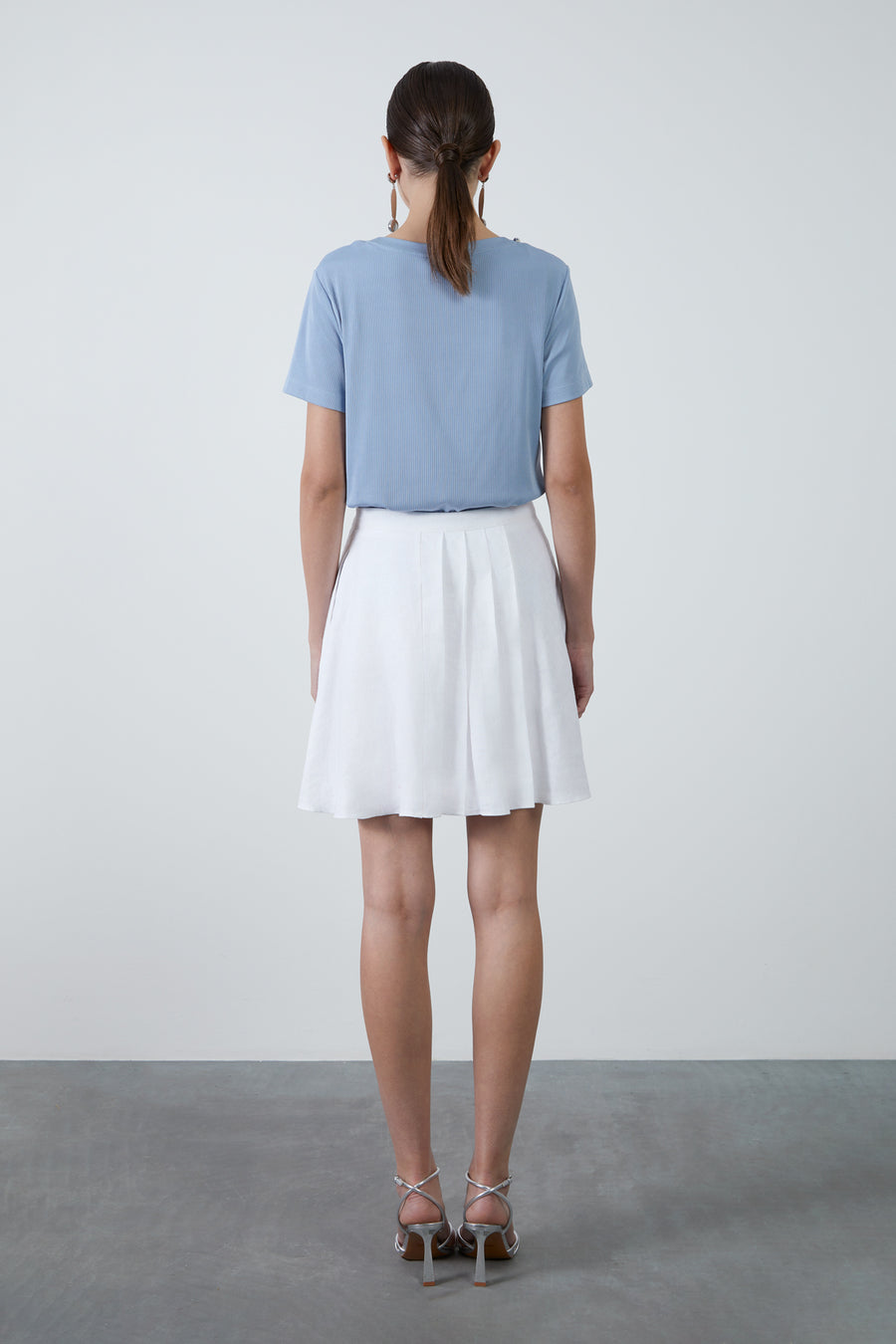 Pleated Linen Mini White Skirt | Porterist