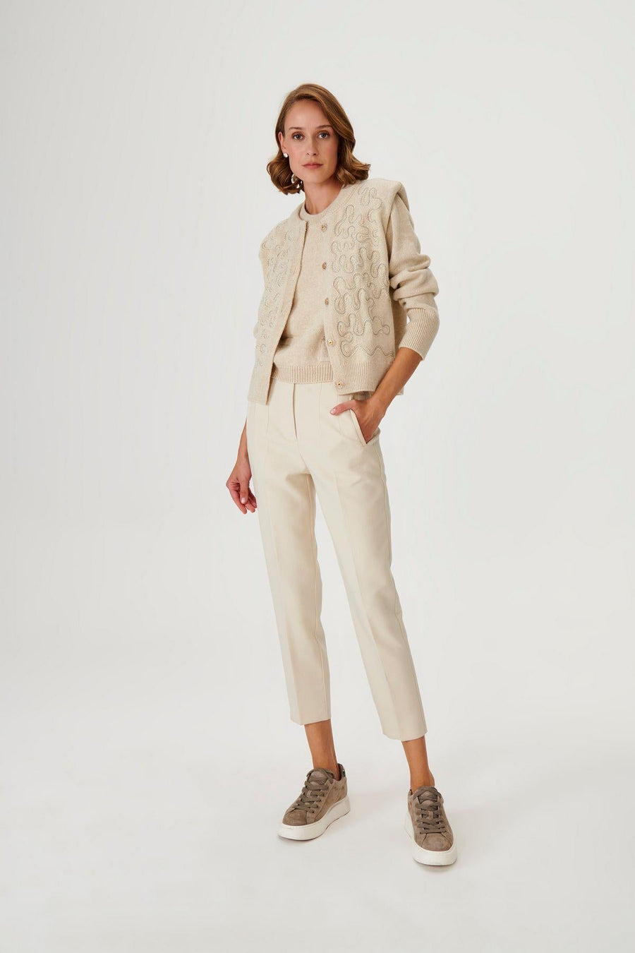 Chain Kantan Embroidered Beige Wool Knit Jacket | Porterist