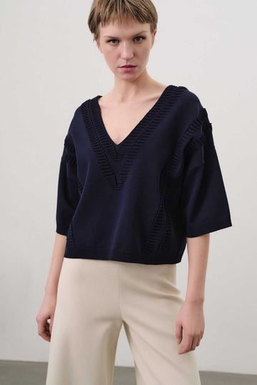V-neck Navy Blue Knitwear Sweater | Porterist