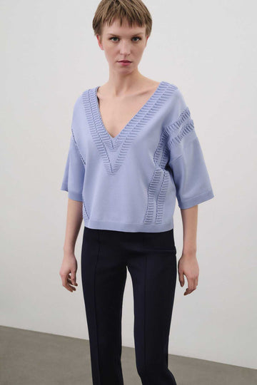 V-neck Lilac Knitwear Sweater | Porterist