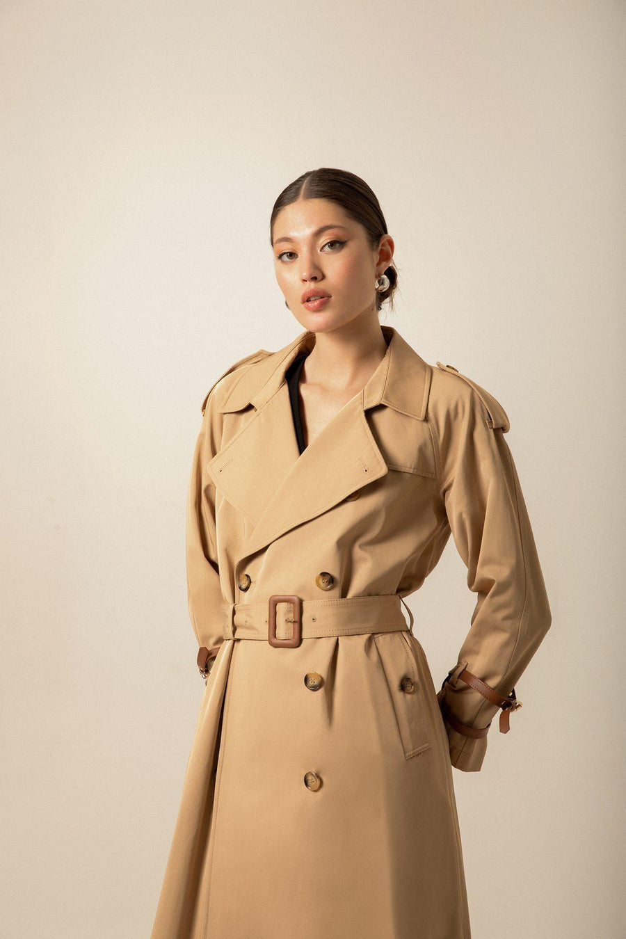 Beige Long Trench Coat With Belt | Porterist