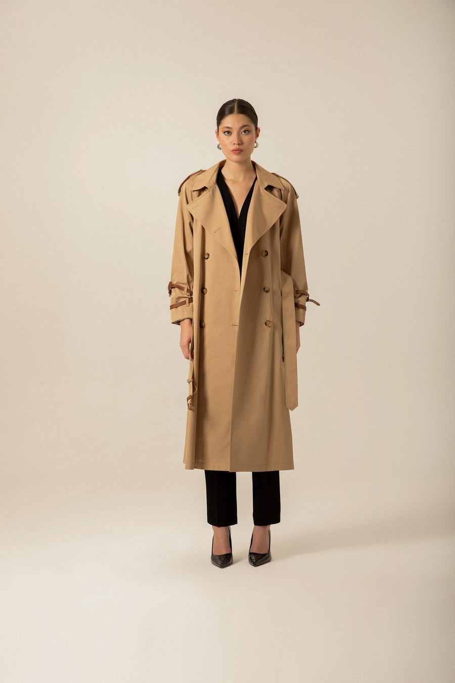 Beige Long Trench Coat With Belt | Porterist