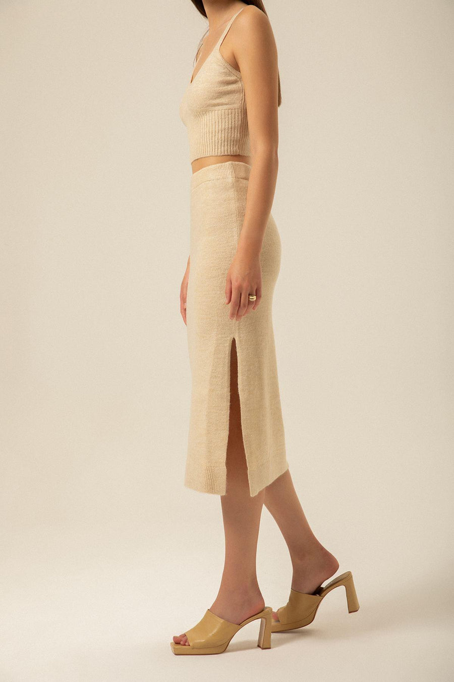 Elasticated Camel Midi Knitwear Skirt | Porterist