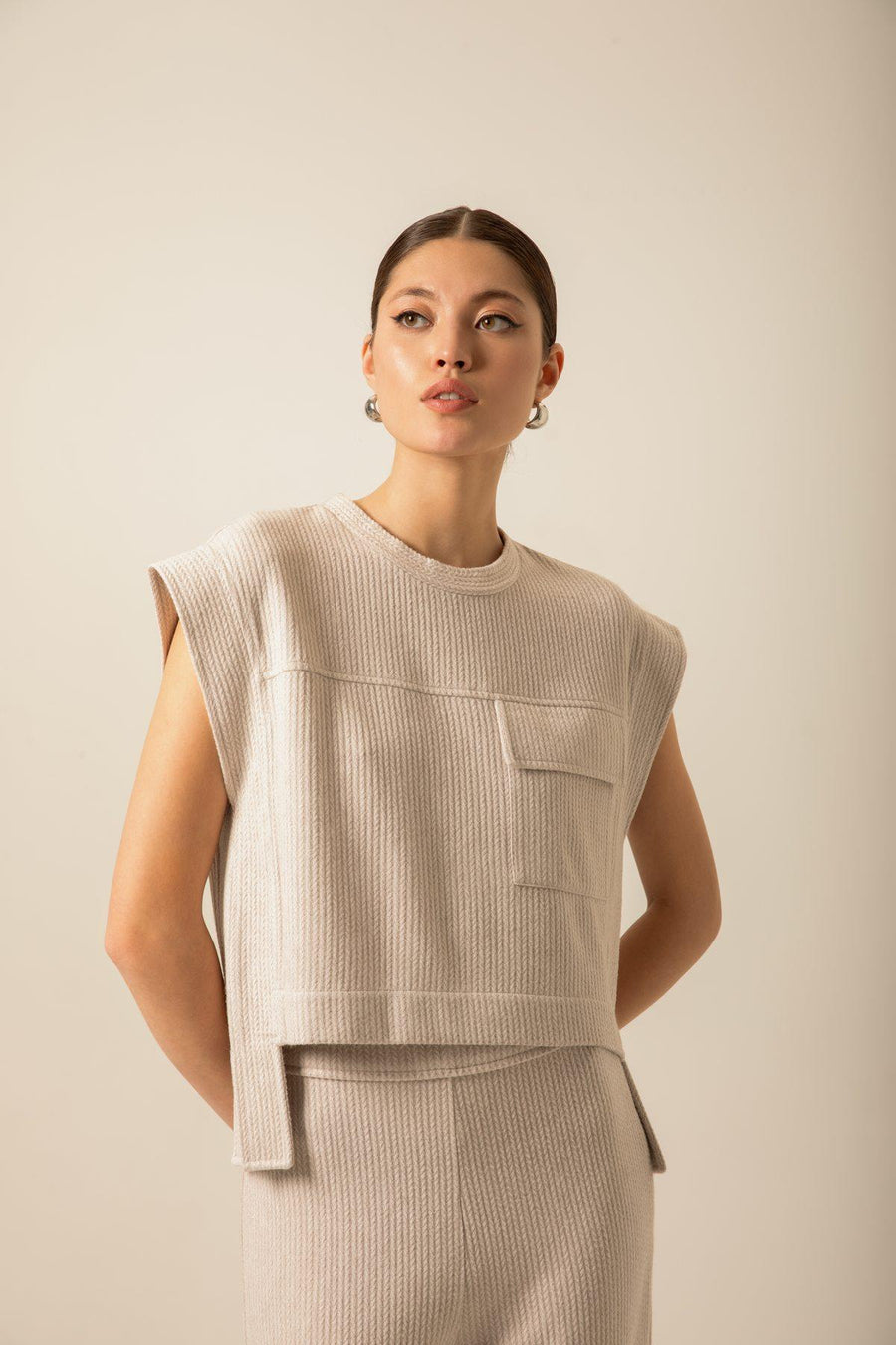 Knitwear Ecru Blouse With Front Single Pocket | Porterist