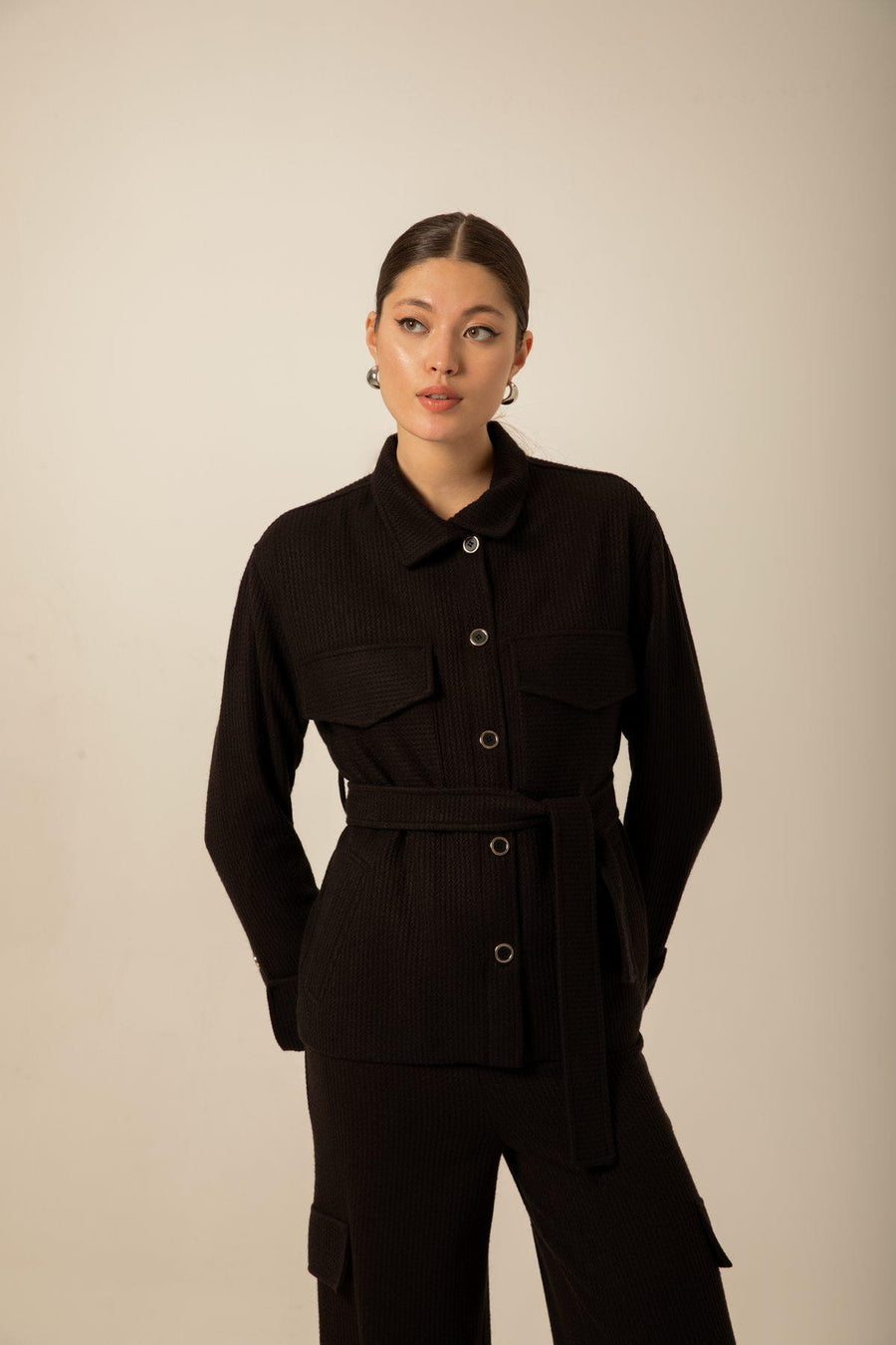 Oversize Knitwear Black Jacket With Belt | Porterist