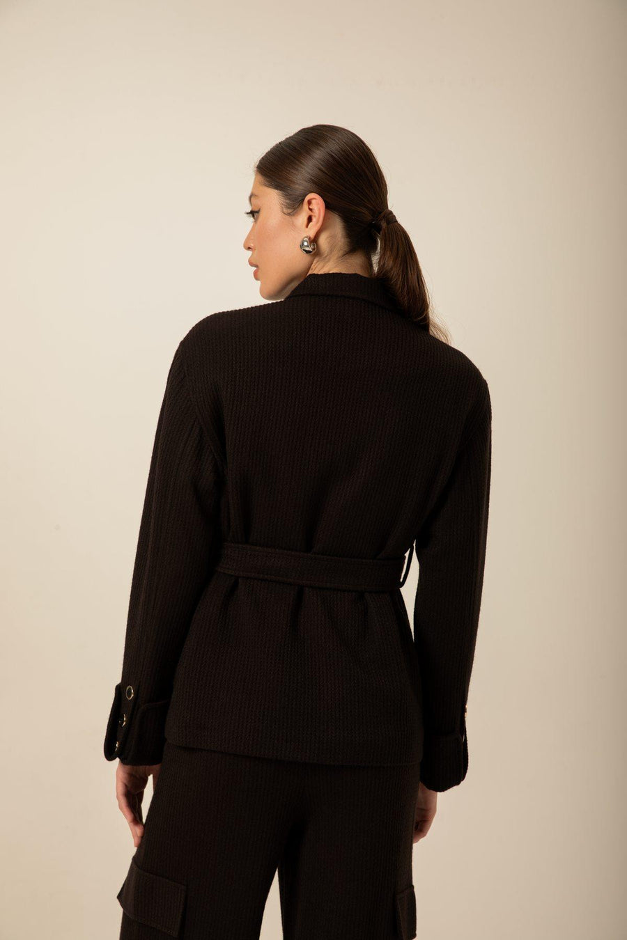 Oversize Knitwear Black Jacket With Belt | Porterist