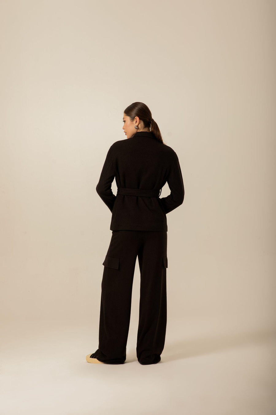 Oversize Knitwear Black Jacket With Belt | Porterist