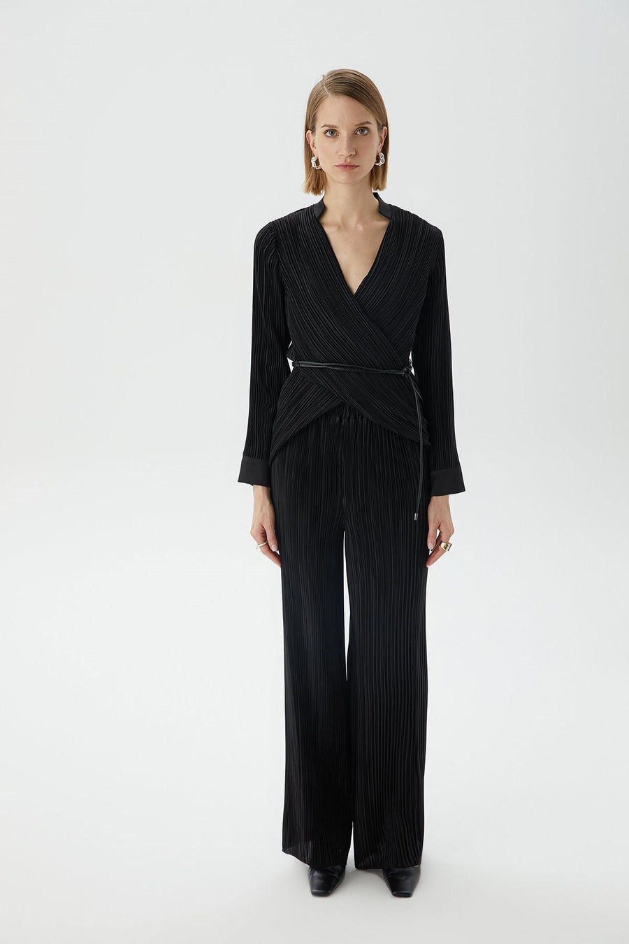 High Waist Black Trousers With Pleats | Porterist