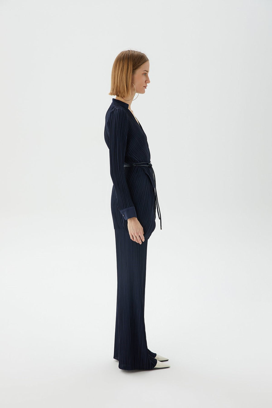 Pleated High Waist Navy Blue Pants | Porterist