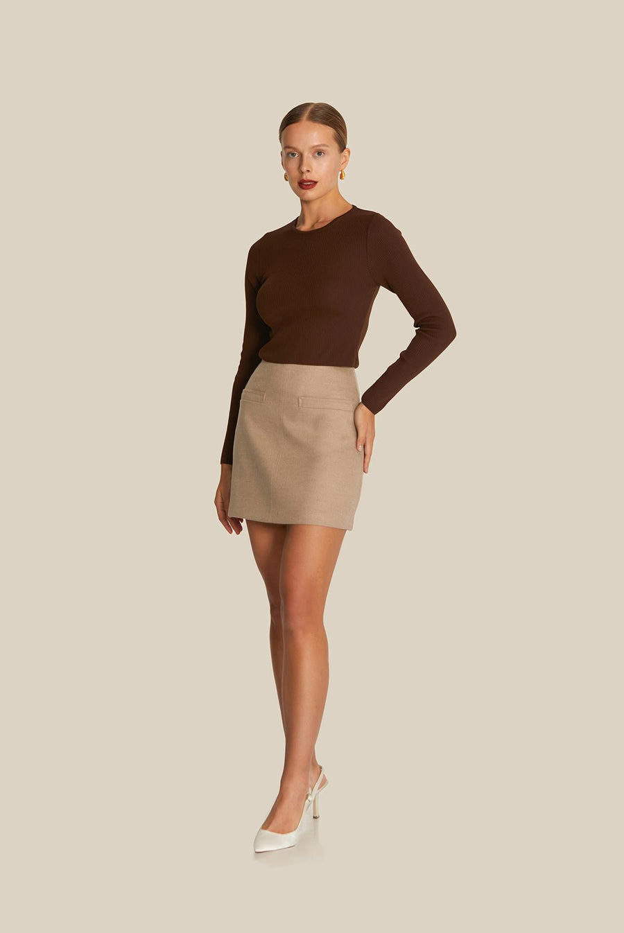 Zero Neck Short Brown Knit Sweater | Porterist