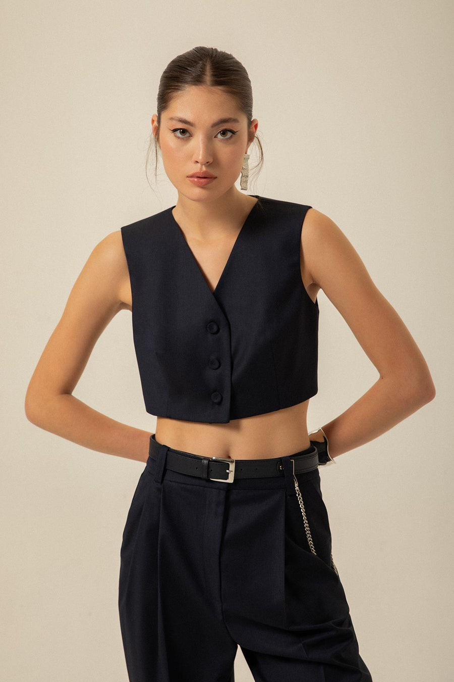 V - neck Navy Blue Crop Vest | Porterist