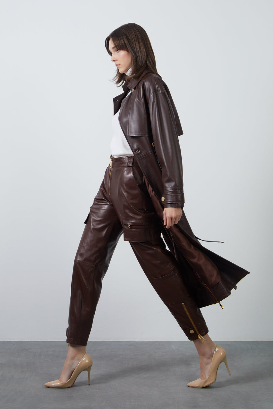 Brown Long Leather Jacket With Openable Zipper Details