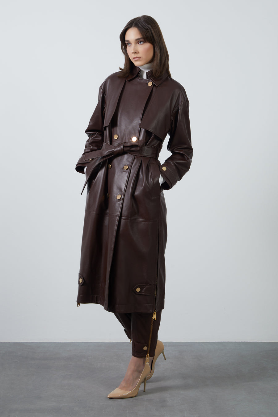 Brown Long Leather Jacket With Openable Zipper Details