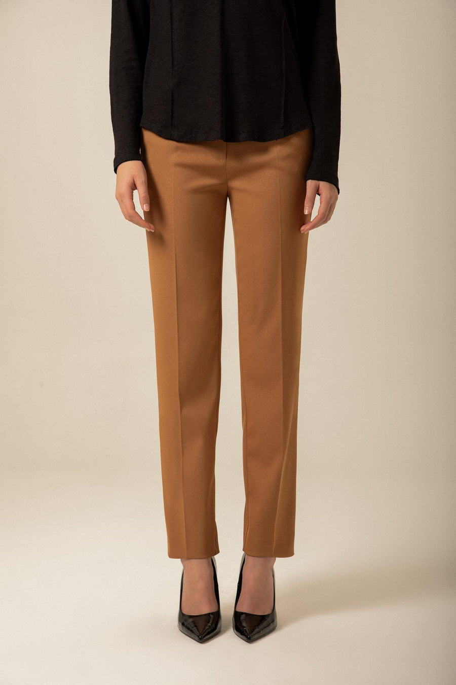 High Waist Pocket Stitching Detail Camel Pants | Porterist