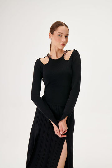 Join Us Chain Detail Cut Out Black Knitted Sweater  - Porterist 1